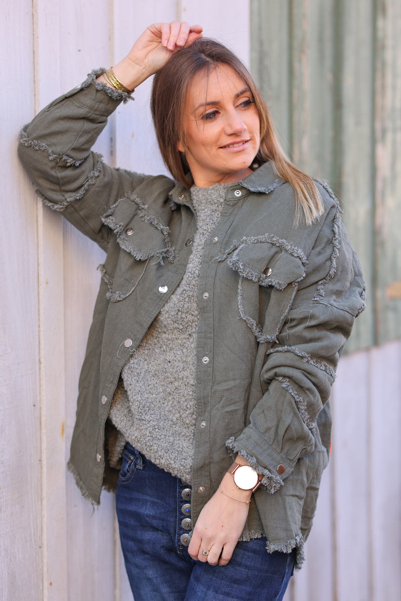 Veste en jean kaki oversize finitions franges Rock and Roll en bouclettes orange