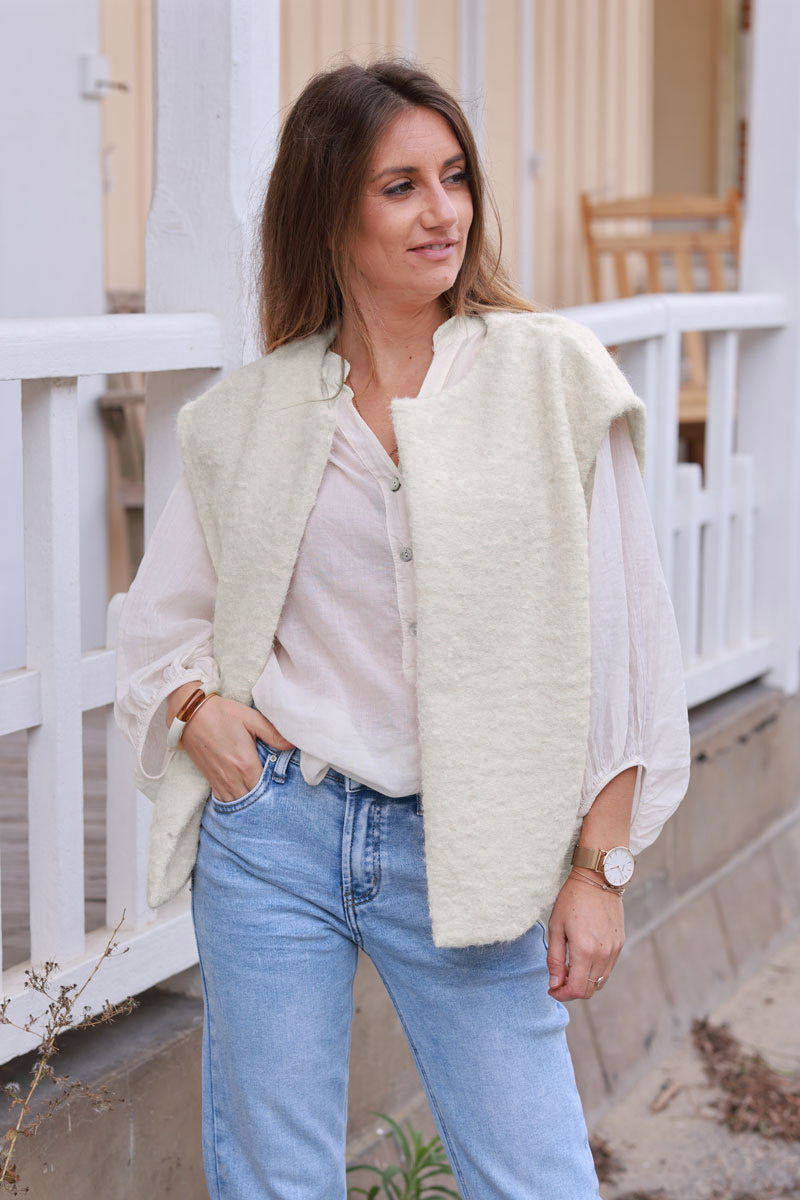 Off white Texture Knit Vest