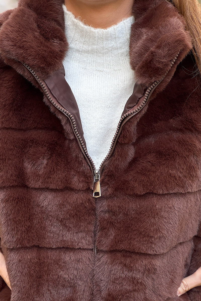 Veste sans manches fausse fourrure marron avec zip